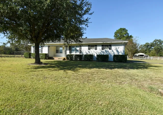Photo 1 of Single family home for sale at 1191 County Rd 4186, Quitman, TX 75783 | MLS# 21395927 | Listing updated on 2026-09-30
