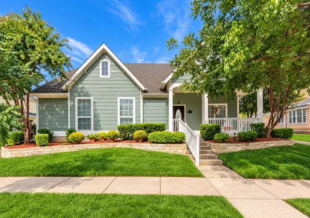 Photo 1 of Single family home for sale at 1009 Greenview Ln, Savannah, TX 76227 | MLS# 21398205 | Listing updated on 2026-10-03