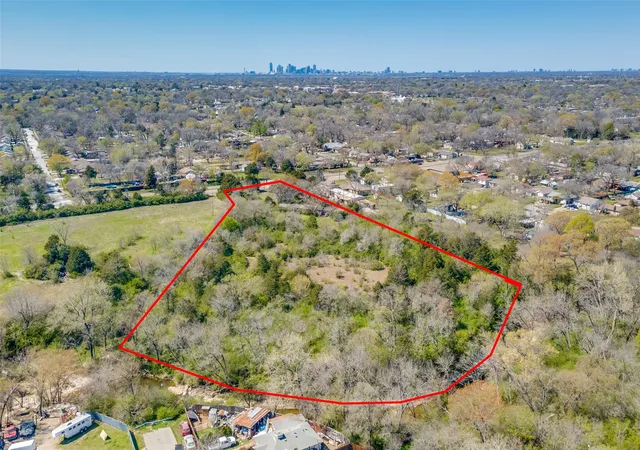 Land for sale at 930 N Prairie Crk Rd, Dallas, TX 75217 | MLS# 21398621