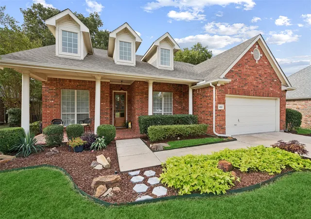 Photo 2 of Single family home for sale at 402 Brookside Dr, Lake Dallas, TX 75065 | MLS# 21395392 | Listing updated on 2026-10-10