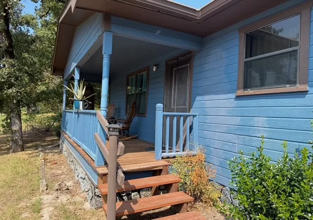 Photo 2 of Single family home for sale at 298 Desoto St, Jefferson, TX 75657 | MLS# 21398909 | Listing updated on 2026-09-29