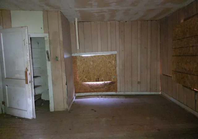 Photo 3 of Single family home for sale at 1015 S Pecos St, Coleman, TX 76834 | MLS# 21398939 | Listing updated on 2026-09-30
