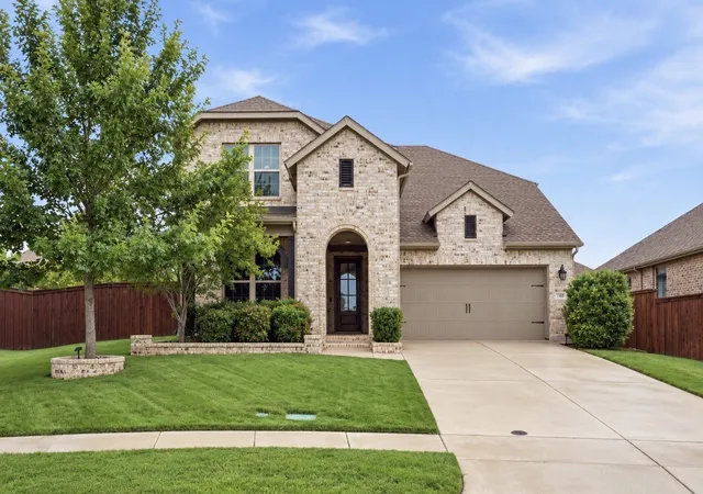 Photo 2 of Single family home for sale at 4001 Rosin St, Aubrey, TX 76227 | MLS# 21387395 | Listing updated on 2026-10-03