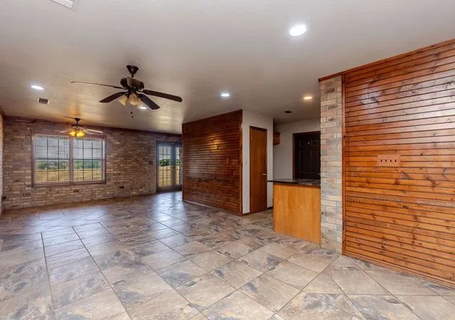 Single family home for sale at 1209 Maple St, Honey Grove, TX 75446 | MLS# 21393440 | Listing updated on 2026-10-01