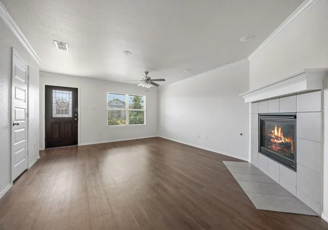 Photo 3 of Single family home for sale at 2012 Sun Star Dr, Haslet, TX 76052 | MLS# 21399027 | Listing updated on 2026-10-01