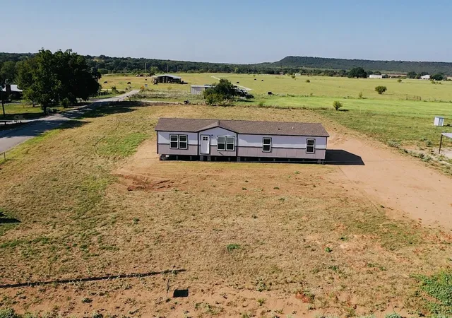 Photo 1 of Manufactured home for sale at 11 Kenzi Dr, Mineral Wells, TX 76067 | MLS# 21399065 | Listing updated on 2026-09-30