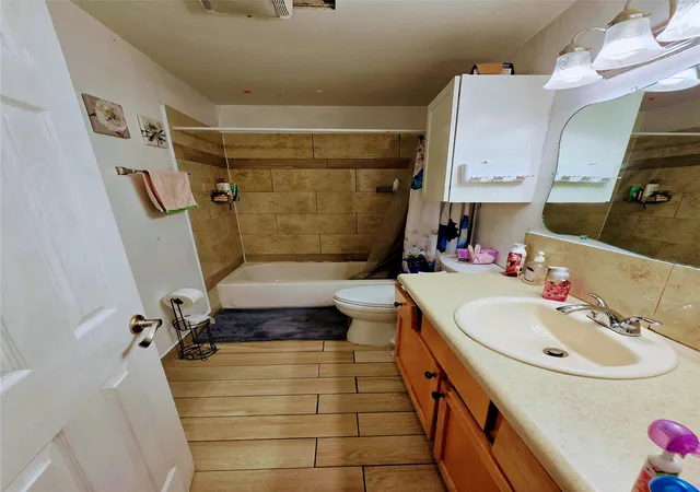 Photo 2 of Single family home for sale at 5171 Cardiff St, Dallas, TX 75241 | MLS# 21399142 | Listing updated on 2026-10-09