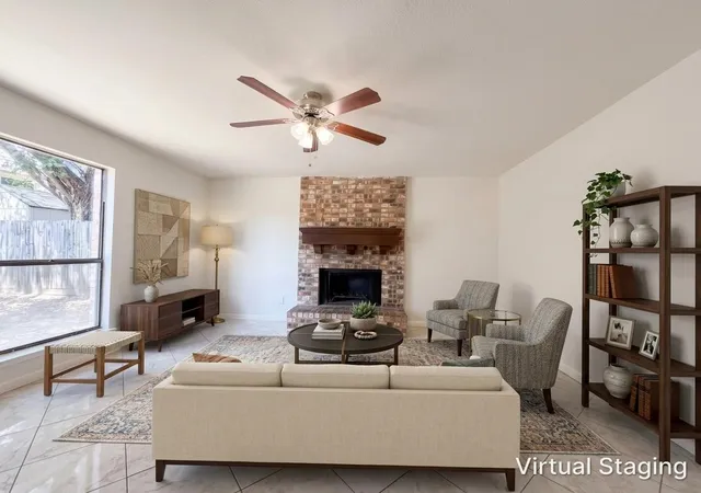 Photo 2 of Single family home for sale at 4622 Covington Ct, Grand Prairie, TX 75052 | MLS# 21396842 | Listing updated on 2026-10-27