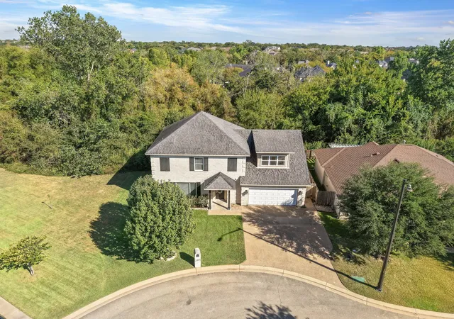 Photo 2 of Single family home for sale at 2307 Carisbrooke Loop, College Station, TX 77845 | MLS# 21398754 | Listing updated on 2026-10-05