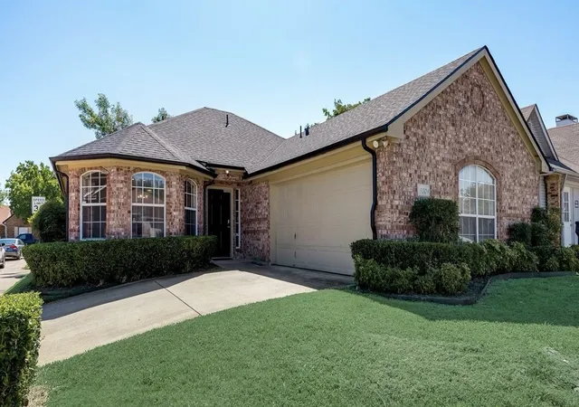 Photo 1 of Single family home for sale at 3204 Plumstead Dr, Dallas, TX 75228 | MLS# 21381618 | Listing updated on 2026-10-07