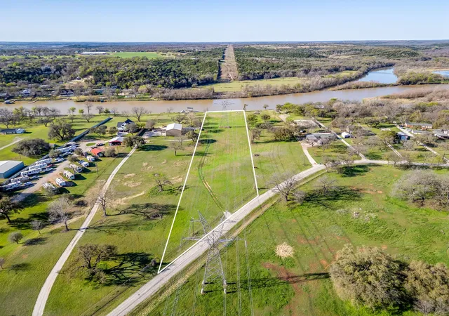 Photo 1 of Land for sale at 175 Tin Top Ests Rd, Weatherford, TX 76087 | MLS# 21399304 | Listing updated on 2026-09-30