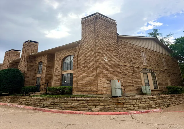 Listing Photo 2 - Condo for sale in building located at 14333 Preston Rd, Dallas, TX 75254 - Unit #806