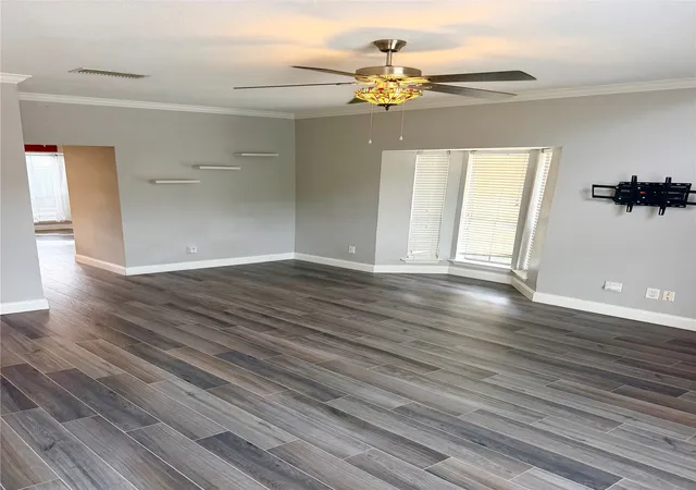 Listing Photo 5 - Condo for sale in building located at 14333 Preston Rd, Dallas, TX 75254 - Unit #806
