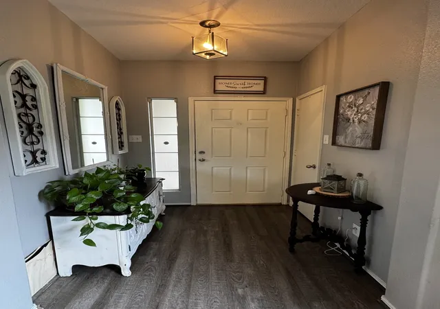 Photo 3 of Townhouse for sale at 1225 Grand Central Pkwy, Saginaw, TX 76131 | MLS# 21395336 | Listing updated on 2026-10-02