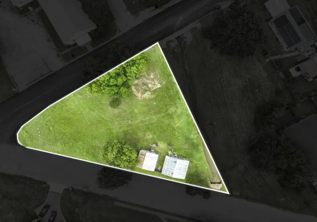 Photo 1 of Land for sale at 602 Trinity St, Cleburne, TX 76031 | MLS# 21399422 | Listing updated on 2026-10-08