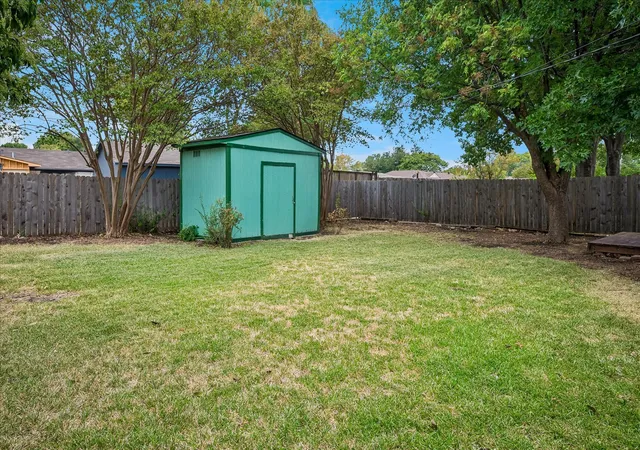 Photo 27 of Single family home for sale at 621 Lockwood Dr, Richardson, TX 75080 | MLS# 21382491 | Listing updated on 2026-10-04