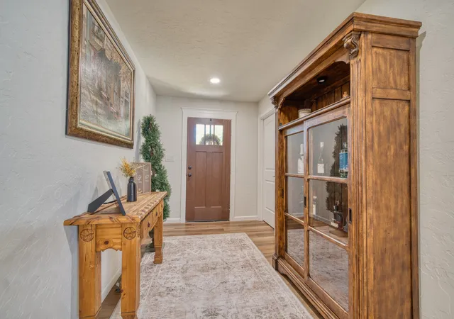 Photo 2 of Single family home for sale at 309 Park, Mount Pleasant, TX 75455 | MLS# 21399445 | Listing updated on 2026-10-03