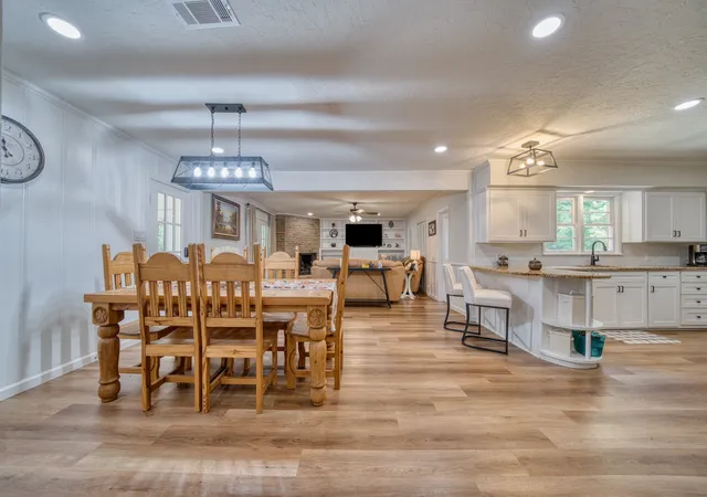 Photo 3 of Single family home for sale at 309 Park, Mount Pleasant, TX 75455 | MLS# 21399445 | Listing updated on 2026-10-03
