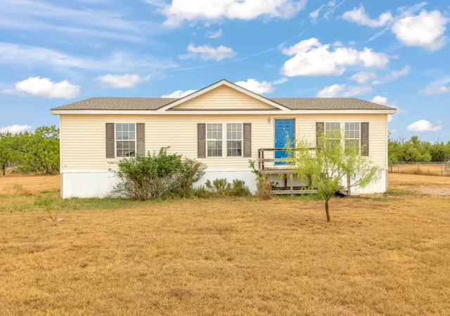 Photo 2 of Manufactured home for sale at 1309 Warren St, Buffalo Gap, TX 79508 | MLS# 21399448 | Listing updated on 2026-10-04