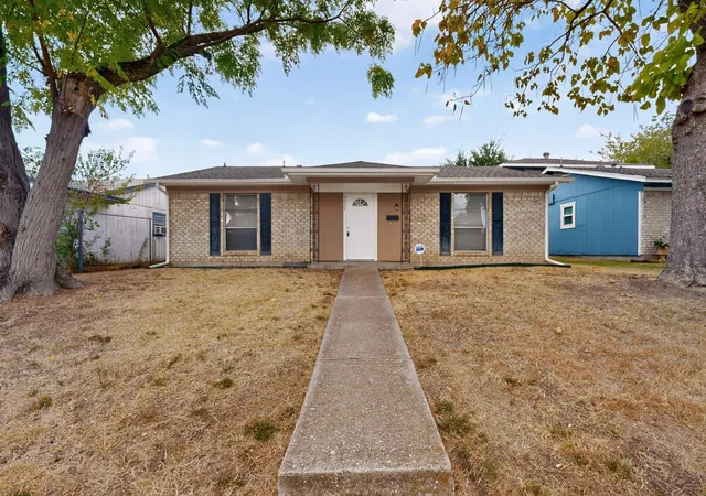 Photo 2 of Single family home for sale at 9839 Glengreen Dr, Dallas, TX 75217 | MLS# 21399481 | Listing updated on 2026-10-03