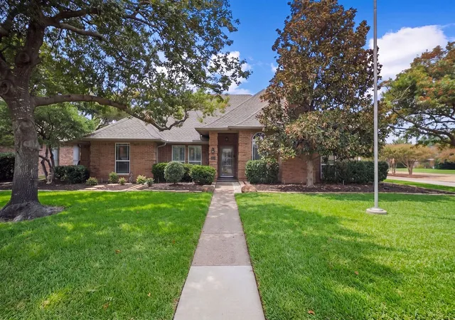 Single family home for sale at 1513 Margate Ln, Richardson, TX 75082 | MLS# 21399261