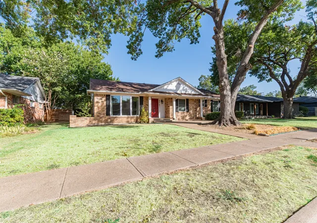 Photo 2 of Single family home for sale at 8419 Bocowood Dr, Dallas, TX 75228 | MLS# 21399320 | Listing updated on 2026-10-10