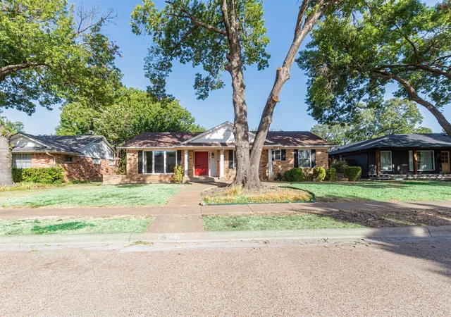 Photo 3 of Single family home for sale at 8419 Bocowood Dr, Dallas, TX 75228 | MLS# 21399320 | Listing updated on 2026-10-10