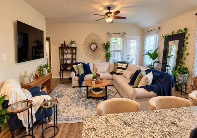 Photo 3 of Single family home for sale at 806 Community Way, Royse City, TX 75189 | MLS# 21399539 | Listing updated on 2026-10-10