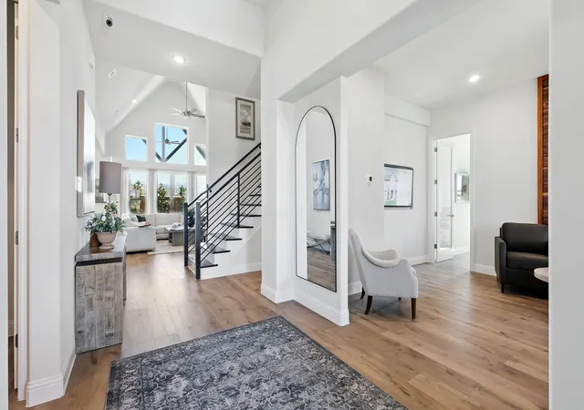 Photo 2 of Single family home for sale at 729 Meridian Dr, Aledo, TX 76008 | MLS# 21394712 | Listing updated on 2026-09-30