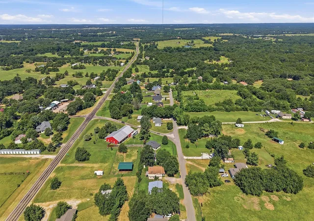 Photo 1 of Single family home for sale at 538 W Hughes St, Collinsville, TX 76233 | MLS# 21399064 | Listing updated on 2026-09-30