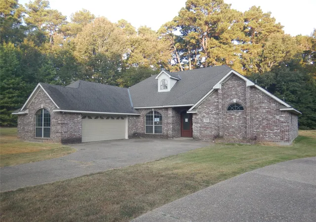 Photo 1 of Sale Pending at 5268 Dalewood Dr, Shreveport, LA 71107 | MLS# 21399568 | Listing updated on 2026-10-09