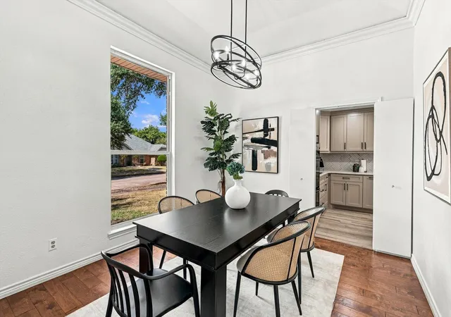 Photo 2 of Single family home for sale at 514 Ridgegate Dr, Garland, TX 75040 | MLS# 21394727 | Listing updated on 2026-10-03