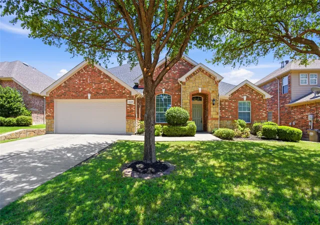 Photo 1 of Single family home for sale at 3229 Horizons Dr, Little Elm, TX 75068 | MLS# 21397484 | Listing updated on 2026-10-07