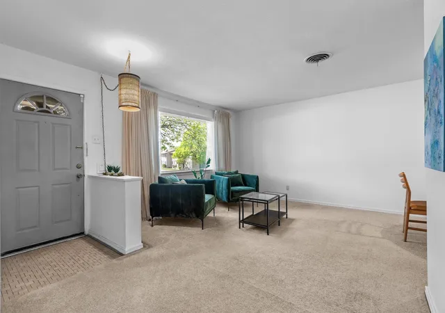 Photo 4 of Single family home for sale at 2461 Highland Rd, Dallas, TX 75228 | MLS# 21399359 | Listing updated on 2026-09-30