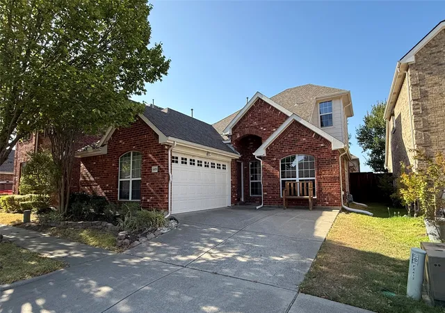 Photo 2 of Single family home for sale at 8409 Laughing Waters Trl, Mc Kinney, TX 75070 | MLS# 21394972 | Listing updated on 2026-09-30