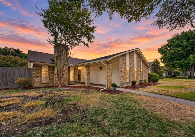 Photo 1 of Single family home for sale at 1813 Tulane Dr, Richardson, TX 75081 | MLS# 21398590 | Listing updated on 2026-10-10
