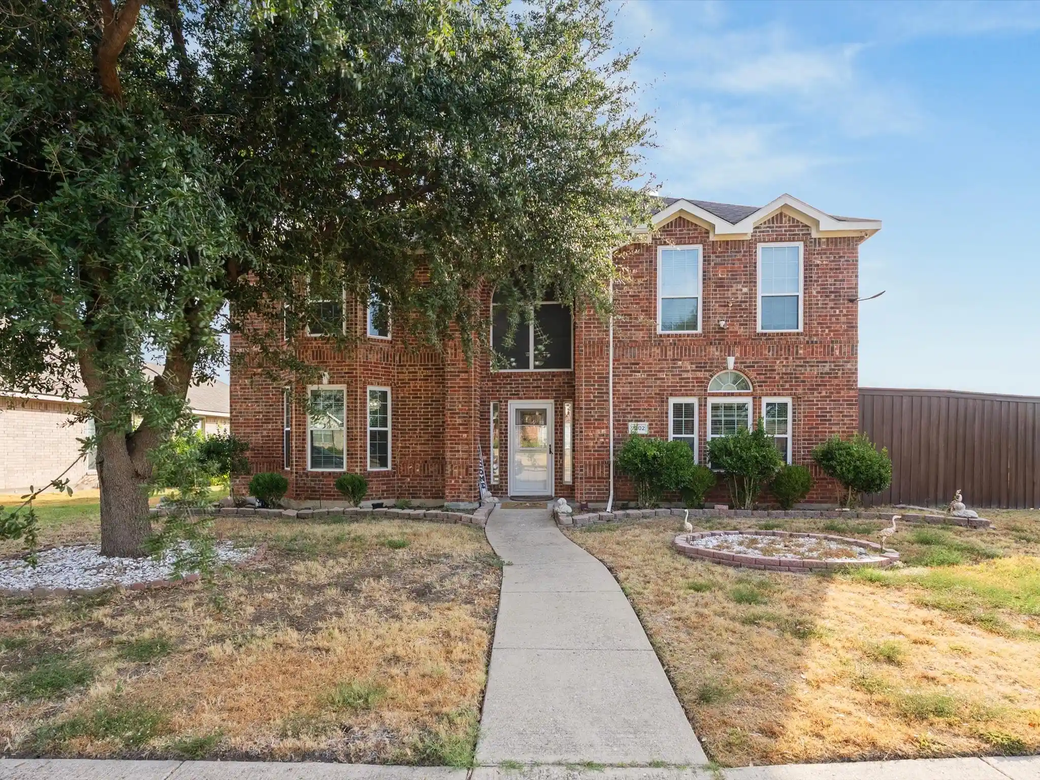 Photo 1 of Single family home for sale at 7302 San Carlos Dr, Rowlett, TX 75089 | MLS# 21397137 | Listing updated on 2026-10-17