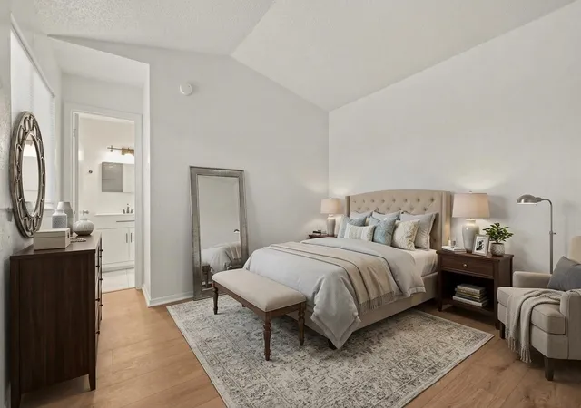 Listing Photo 4 - Condo for sale in building located at 9696 Walnut St, Dallas, TX 75243 - Unit #502