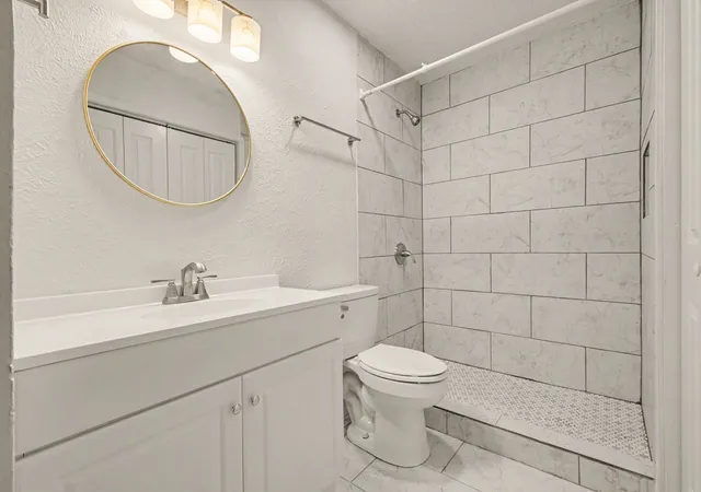 Listing Photo 5 - Condo for sale in building located at 9696 Walnut St, Dallas, TX 75243 - Unit #502