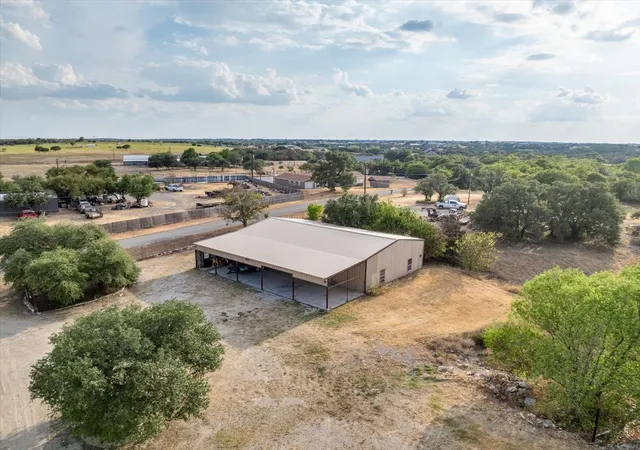 Photo 3 of Single family home for sale at 3601 Oak Cir, Weatherford, TX 76088 | MLS# 21393722 | Listing updated on 2026-10-01