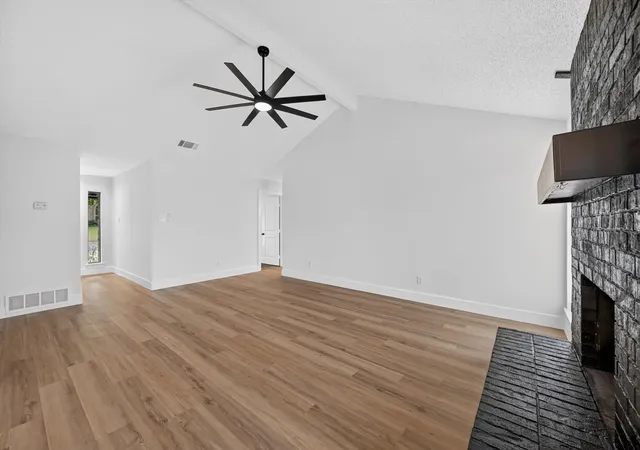 Photo 3 of Single family home for sale at 6804 Fair Meadows Dr, North Richland Hills, TX 76182 | MLS# 21395613 | Listing updated on 2026-10-08
