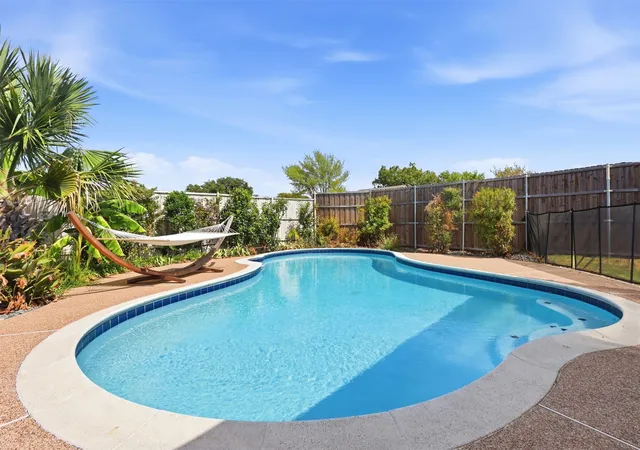 Photo 1 of Single family home for sale at 5720 Truitt St, The Colony, TX 75056 | MLS# 21400143 | Listing updated on 2026-10-04
