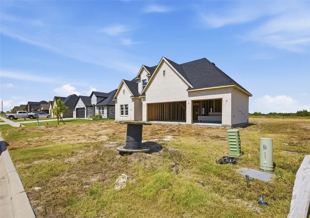 Photo 1 of Sale Pending at 235 Brent Ln, Greenville, TX 75402 | MLS# 21400249 | Listing updated on 2026-10-08