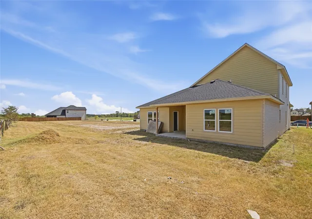 Photo 3 of Sale Pending at 235 Brent Ln, Greenville, TX 75402 | MLS# 21400249 | Listing updated on 2026-10-08
