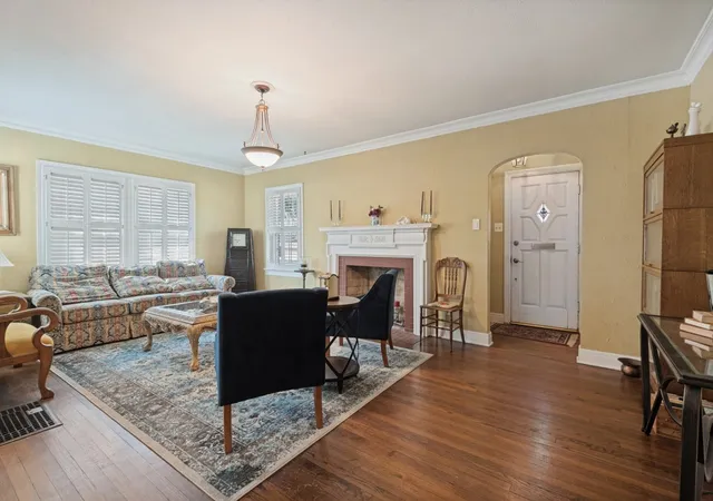 Photo 2 of Single family home for sale at 5716 Winton St, Dallas, TX 75206 | MLS# 21399404 | Listing updated on 2026-10-01