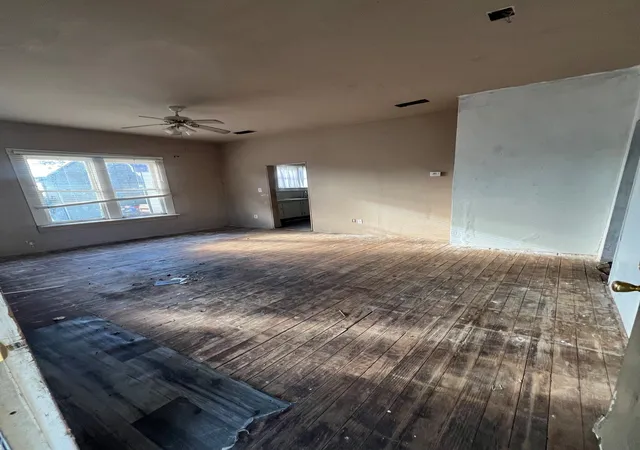 Photo 1 of Single family home for sale at 404 E Main, Wortham, TX 76693 | MLS# 21396986 | Listing updated on 2026-10-02