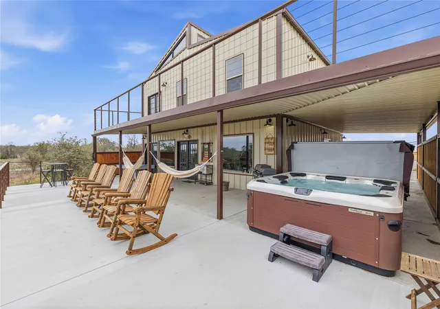 Photo 1 of Single family home for sale at 115 Comanche Vista Dr, Comanche, TX 76442 | MLS# 21391772 | Listing updated on 2026-10-03