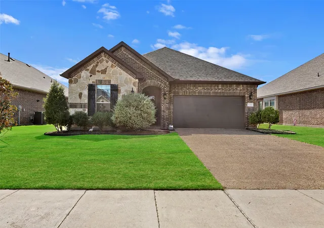 Single family home for sale at 616 Spruce Trl, Forney, TX 75126 | MLS# 21397694