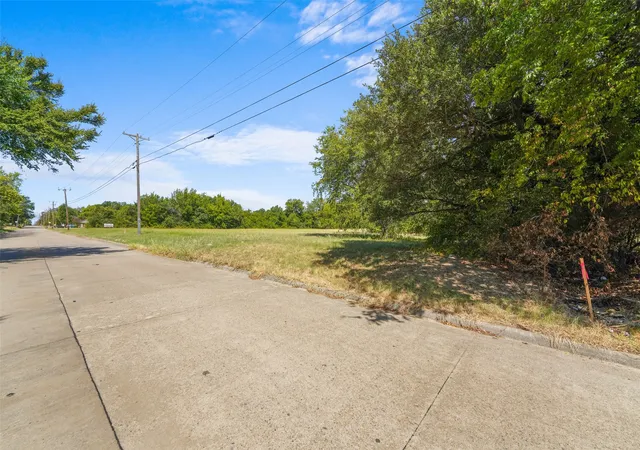 Photo 4 of Land for sale at 000 Whitworth St, Sulphur Springs, TX 75482 | MLS# 21383737 | Listing updated on 2026-10-01