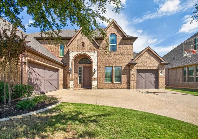 Photo 3 of Single family home for sale at 301 Rawhide Path, Keller, TX 76248 | MLS# 21400154 | Listing updated on 2026-10-10